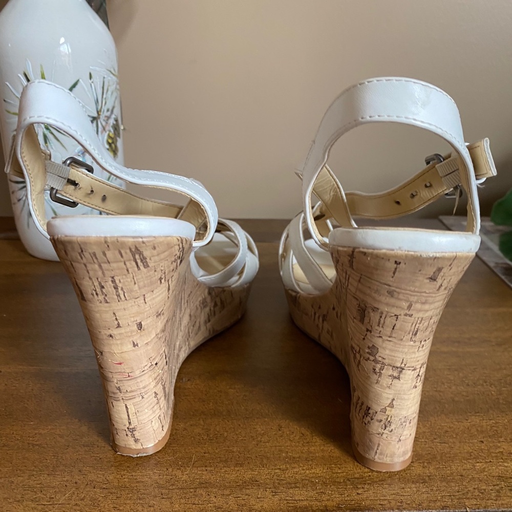 Shoes - Picture 2 of 3